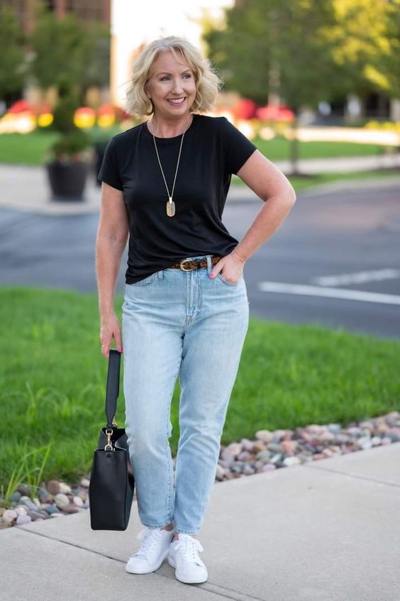 Best Jeans for Women Over 50 Years 25 Ideas