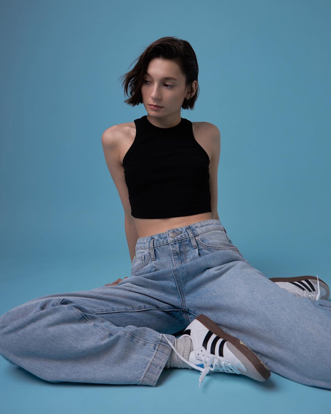 Crop Top Outfits 26 Ideas: The Quintessential Blend of Style and Comfort