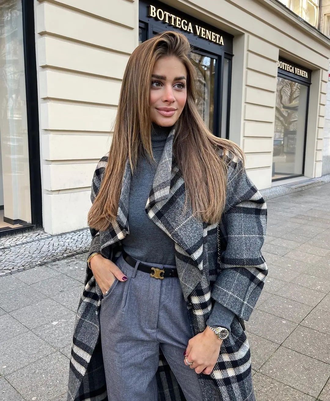 Fall Outfit Aesthetic 25 Ideas: Embracing Autumn’s Charm