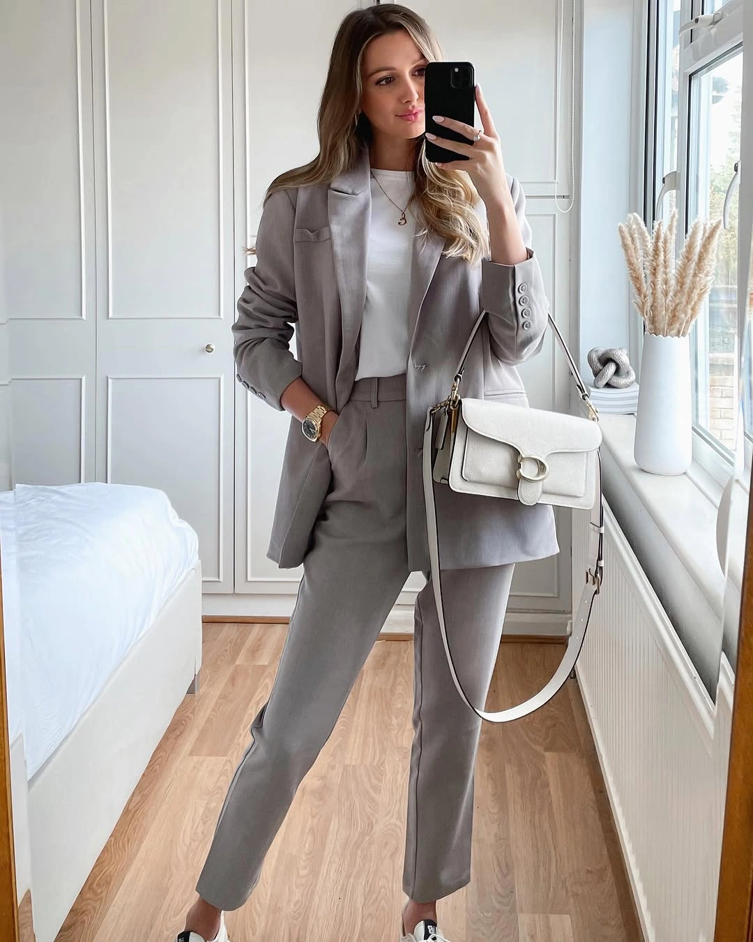 21 Fall Going Out Outfits 2026 That Make Every Night Look Effortlessly Chic