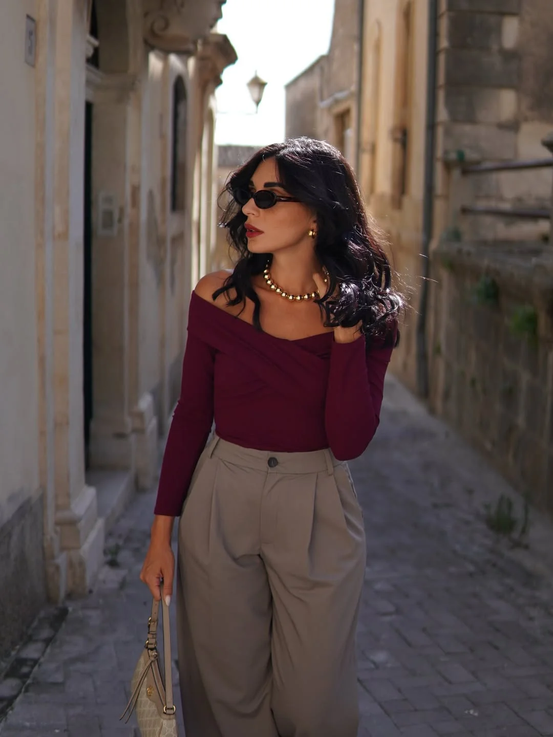 Fall Outfits for Big Busted Women 2026: 21 Flattering Looks You’ll Want to Copy This Season
