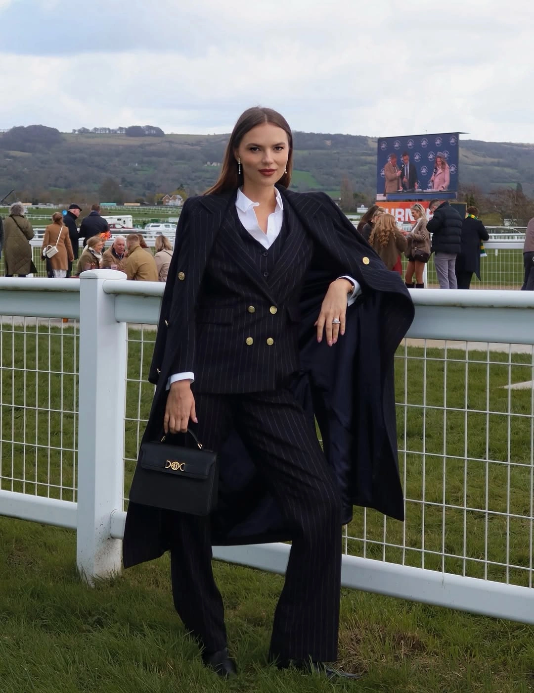 Fall Professional Outfits Women 2026 That Make Every Workday Look Effortlessly Chic